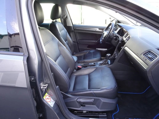 Volkswagen e-Golf - Afbeelding 18 van 29