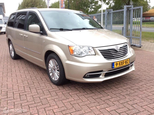 Lancia Voyager - Afbeelding 3 van 30