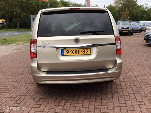 Lancia Voyager - Afbeelding 6 van 30