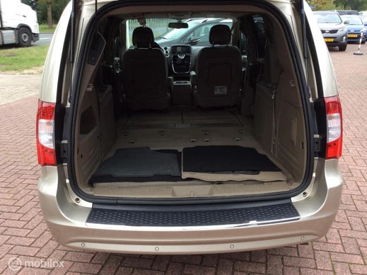 Lancia Voyager - Afbeelding 7 van 30