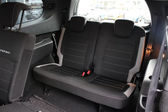 Dacia Lodgy - Afbeelding 14 van 24