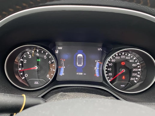 Jeep Compass - Afbeelding 21 van 29