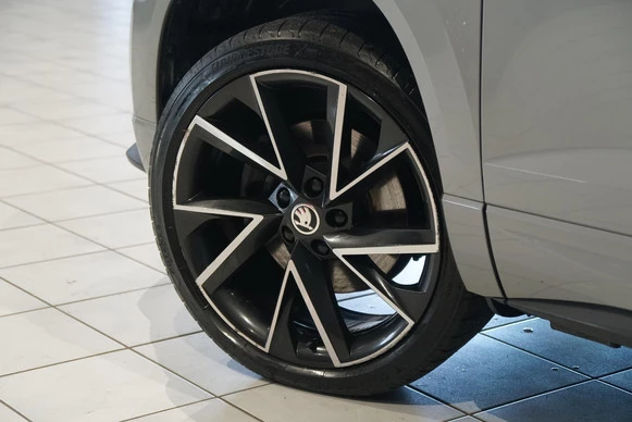 Škoda Karoq - Afbeelding 25 van 30