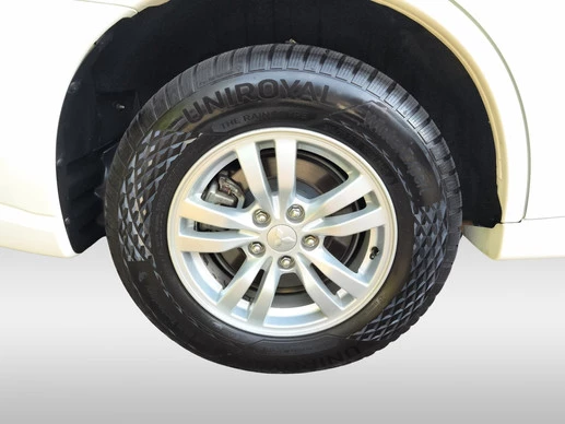 Mitsubishi Outlander - Afbeelding 25 van 30