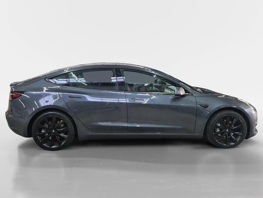 Tesla Model 3 - Afbeelding 5 van 22