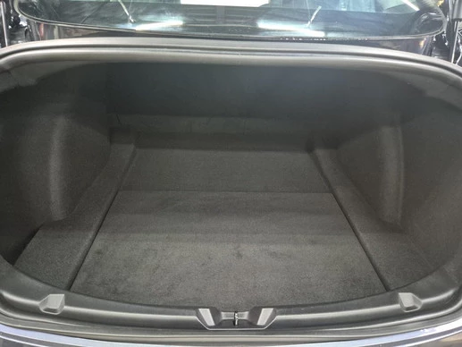 Tesla Model 3 - Afbeelding 21 van 22