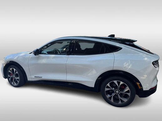 Ford Mustang Mach-E - Afbeelding 1 van 19