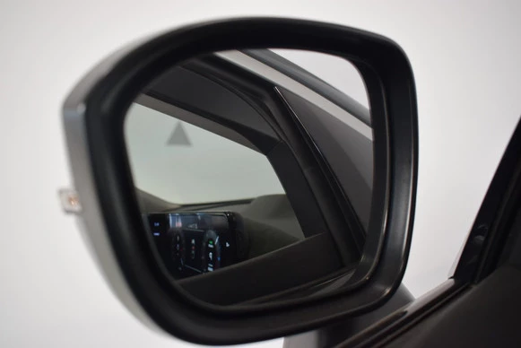 Nissan ARIYA - Afbeelding 10 van 30