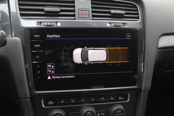 Volkswagen e-Golf - Afbeelding 16 van 23