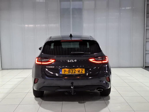 Kia Ceed - Afbeelding 8 van 30
