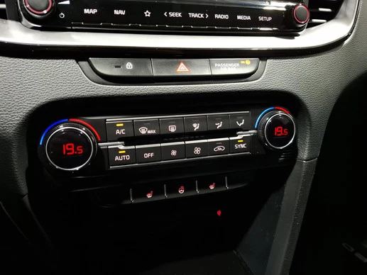 Kia Ceed - Afbeelding 28 van 30