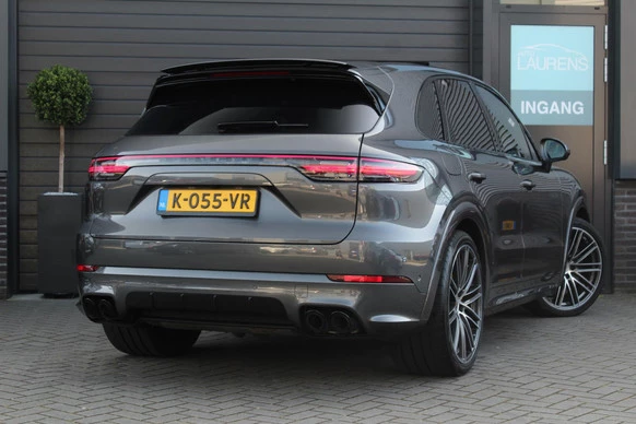 Porsche Cayenne - Afbeelding 2 van 30