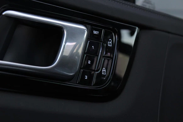 Porsche Cayenne - Afbeelding 14 van 30