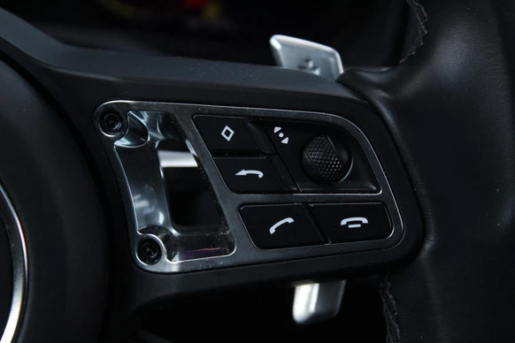 Porsche Cayenne - Afbeelding 21 van 30