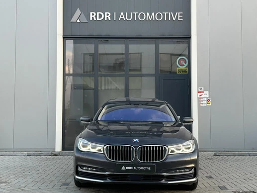 BMW 7 Serie - Afbeelding 8 van 25