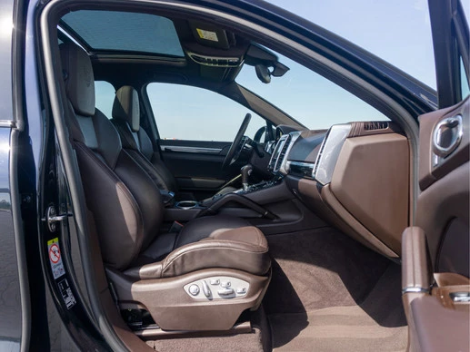 Porsche Cayenne - Afbeelding 26 van 30