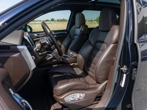 Porsche Cayenne - Afbeelding 9 van 30