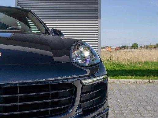 Porsche Cayenne - Afbeelding 16 van 30