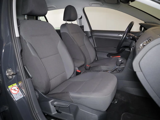 Volkswagen e-Golf - Afbeelding 19 van 26