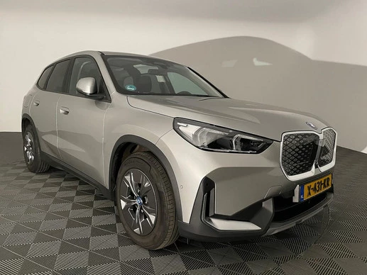 BMW iX1 - Afbeelding 1 van 12