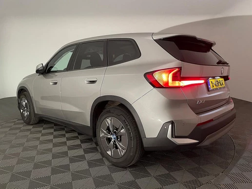 BMW iX1 - Afbeelding 2 van 12