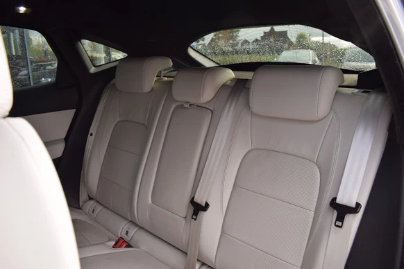 Jaguar E-PACE - Afbeelding 6 van 10