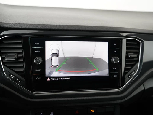 Volkswagen T-Roc - Afbeelding 19 van 30