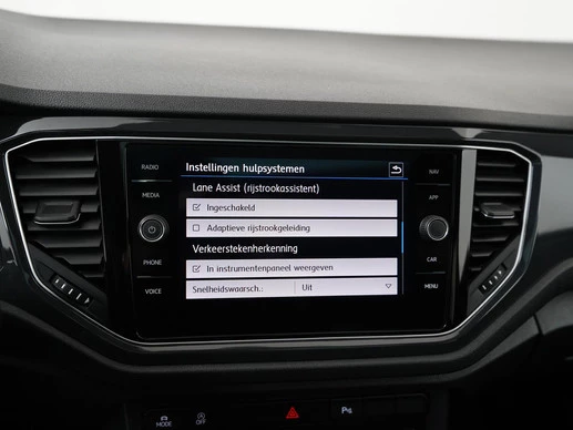 Volkswagen T-Roc - Afbeelding 22 van 30