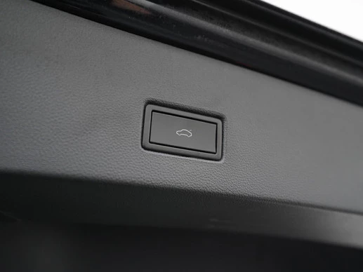 Volkswagen T-Roc - Afbeelding 27 van 30