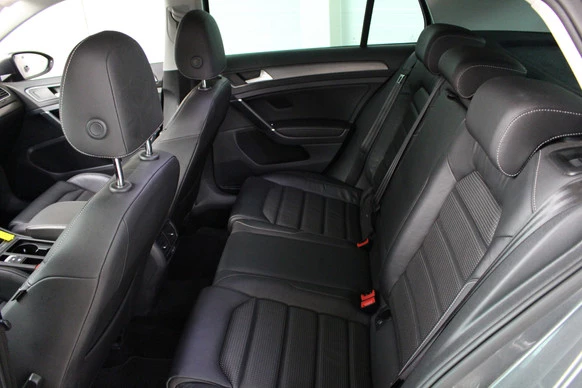 Volkswagen e-Golf - Afbeelding 10 van 23