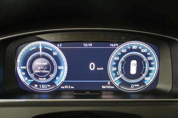 Volkswagen e-Golf - Afbeelding 15 van 23