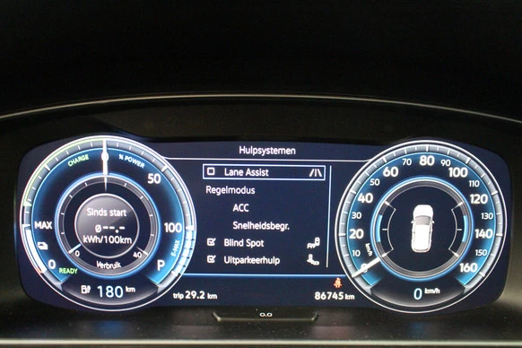 Volkswagen e-Golf - Afbeelding 21 van 23