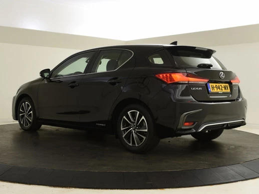 Lexus CT - Afbeelding 2 van 28