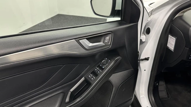 Ford Focus - Afbeelding 21 van 30