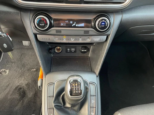Hyundai Kona - Afbeelding 12 van 23