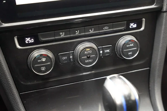 Volkswagen Golf - Afbeelding 8 van 30