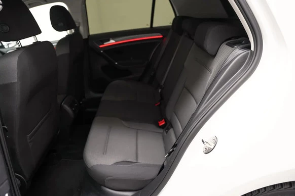 Volkswagen Golf - Afbeelding 10 van 30