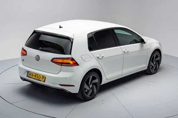 Volkswagen Golf - Afbeelding 13 van 30