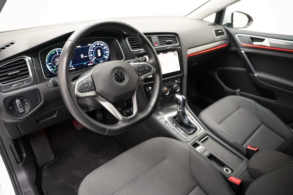 Volkswagen Golf - Afbeelding 14 van 30