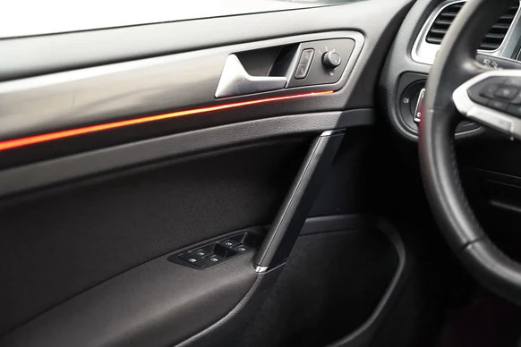 Volkswagen Golf - Afbeelding 17 van 30