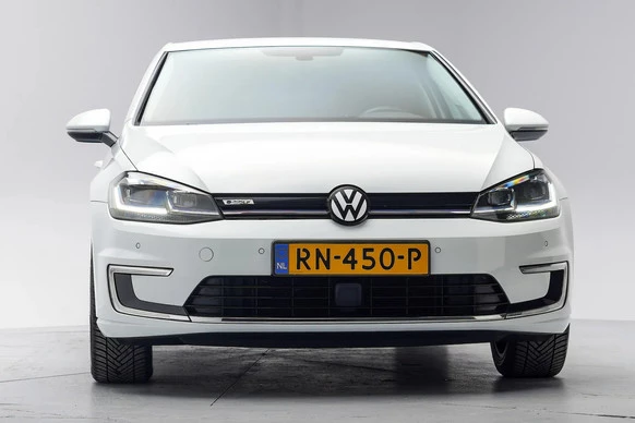 Volkswagen Golf - Afbeelding 28 van 30