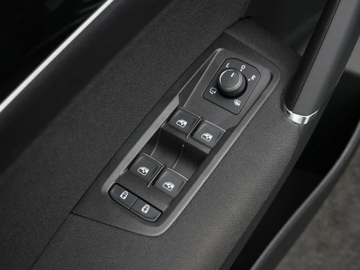 Volkswagen Touran - Afbeelding 23 van 30