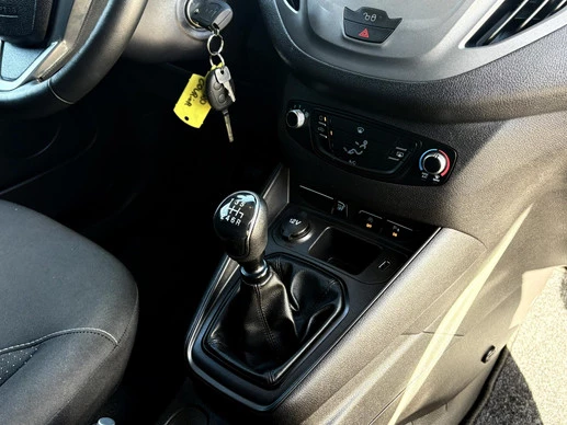 Ford Transit Courier - Afbeelding 20 van 30