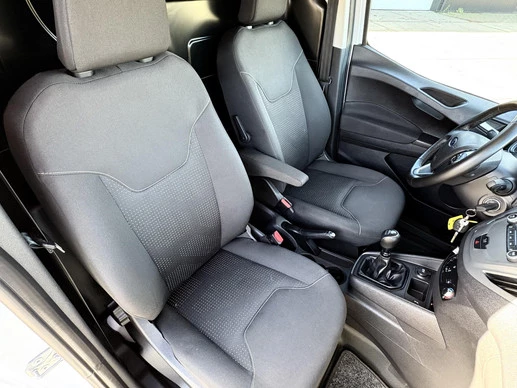 Ford Transit Courier - Afbeelding 26 van 30