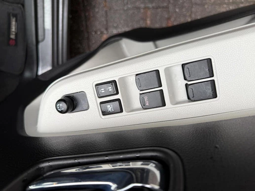 Suzuki Ignis - Afbeelding 18 van 30