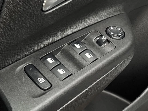 Opel Corsa - Afbeelding 24 van 30