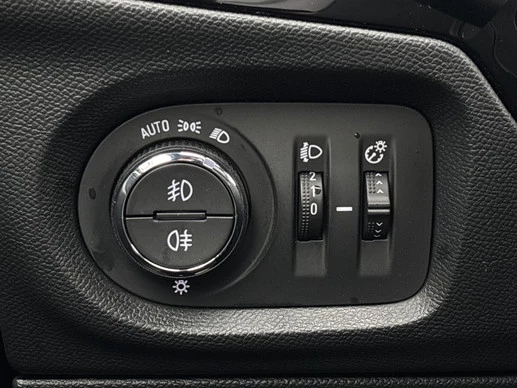 Opel Corsa - Afbeelding 25 van 30