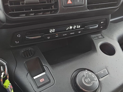 Peugeot Partner - Afbeelding 9 van 15