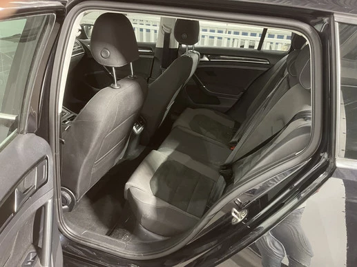 Volkswagen Golf - Afbeelding 9 van 30