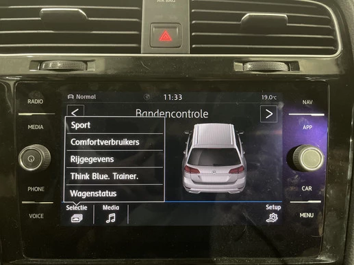 Volkswagen Golf - Afbeelding 29 van 30